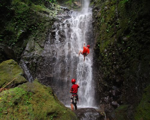 Waterfall Rappeling - Native's Way Costa Rica Tours - Arenal Tours