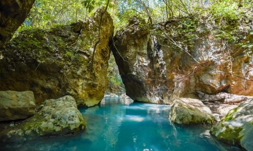 La Leona Waterfall Hike - Native's Way Costa Rica Tours