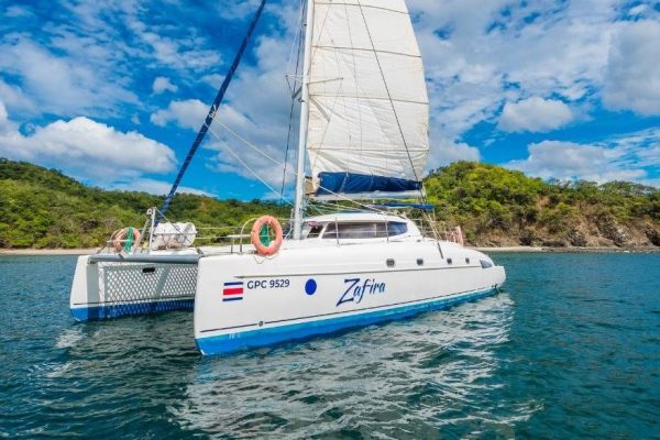 essence yachting private catamaran tours